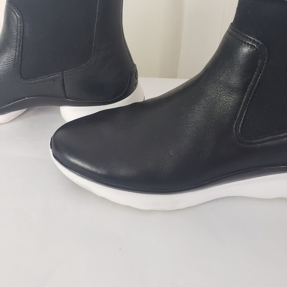 Cole Haan 3. Zero Grand Chelsea Ankle Boot - Picture 10 of 15